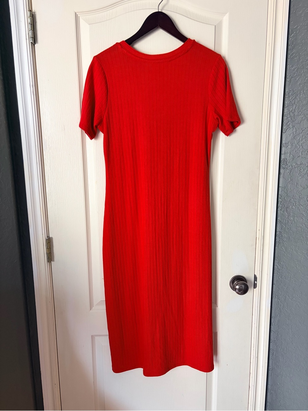 NWT Market & Spruce Red Button Front V Neck Short Sleeve stretchy MIDI Dress, M - Picture 3 of 10
